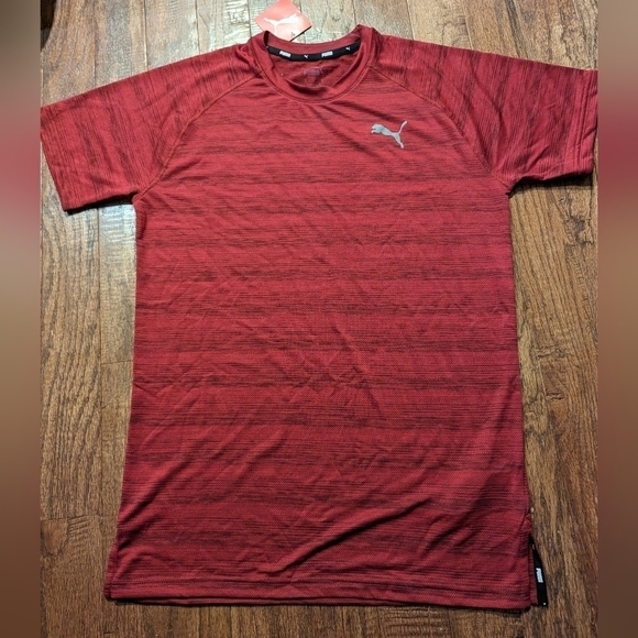 Puma t shirt  Mens Size S  Burgandy regular fit, new! - Picture 5 of 12